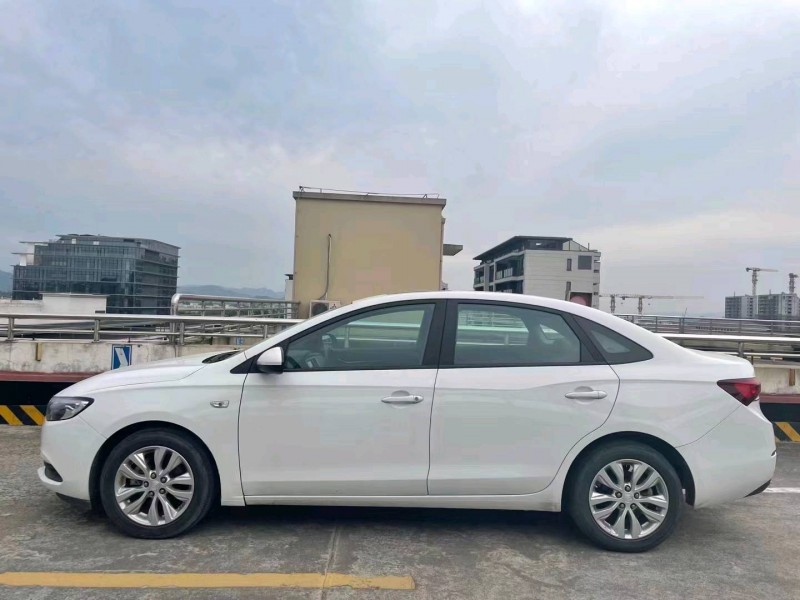 淄博21年别克英朗3