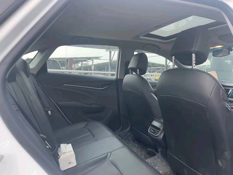 淄博21年别克英朗7