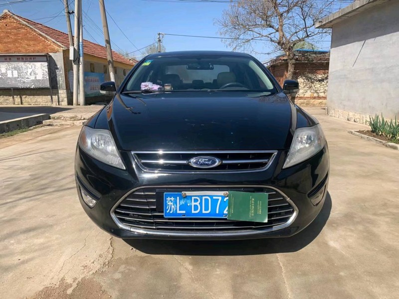 东营11年福特蒙迪欧-致胜1