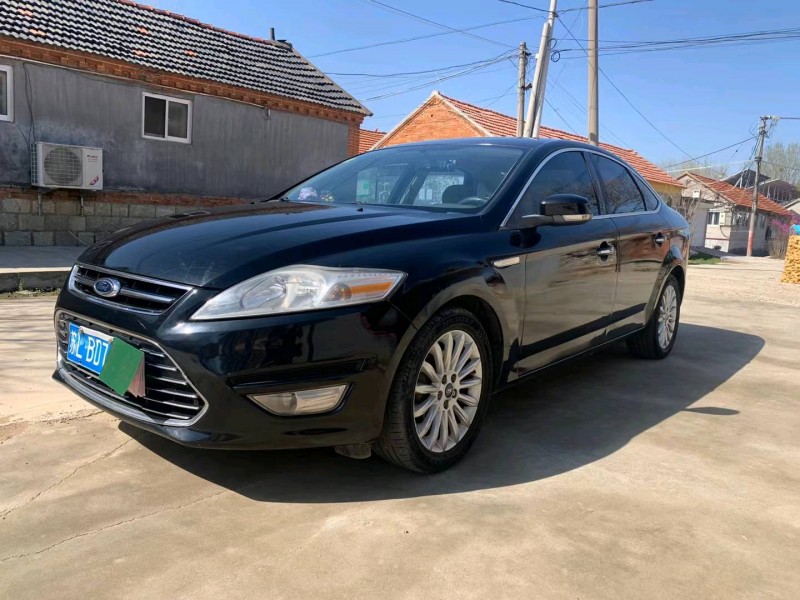 东营11年福特蒙迪欧-致胜4