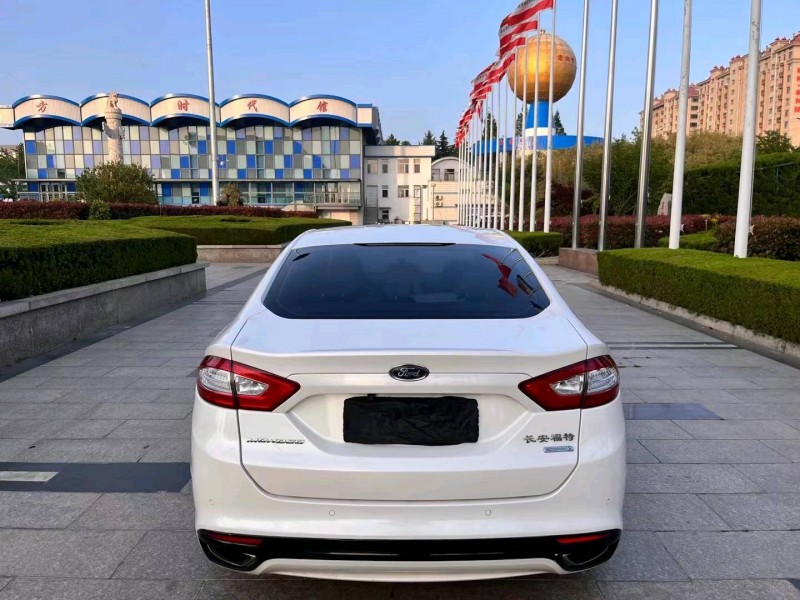 淄博15年福特蒙迪欧9