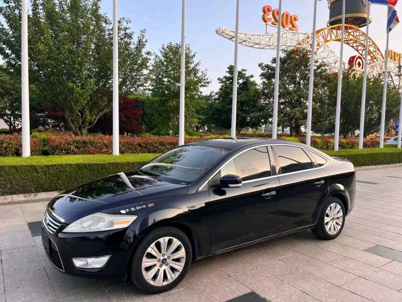 枣庄10年福特蒙迪欧-致胜3