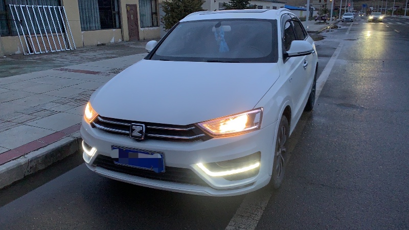 甘孜16年眾泰SR71