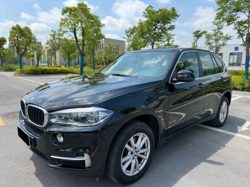 盐城19年宝马X52