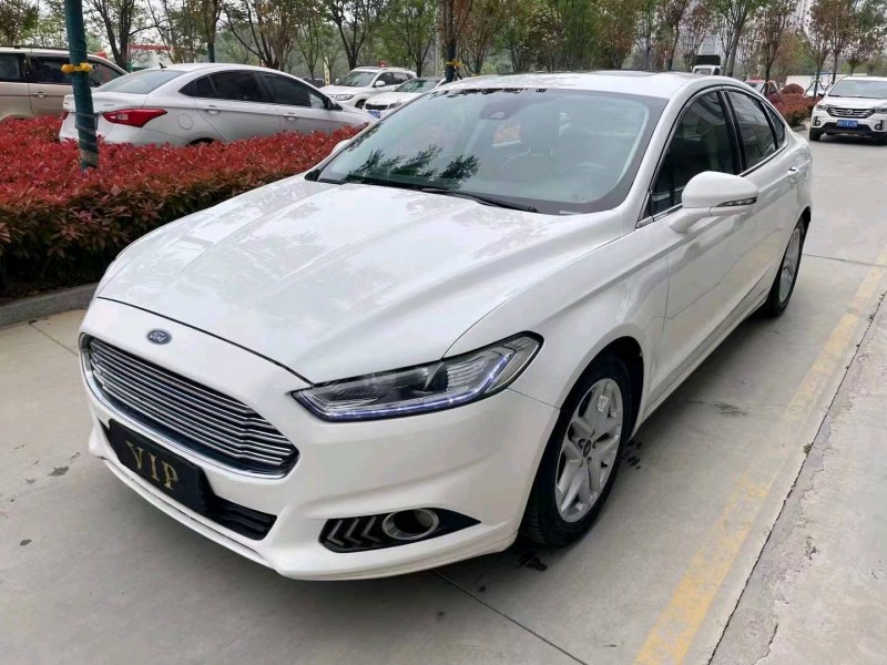 青岛15年福特蒙迪欧6