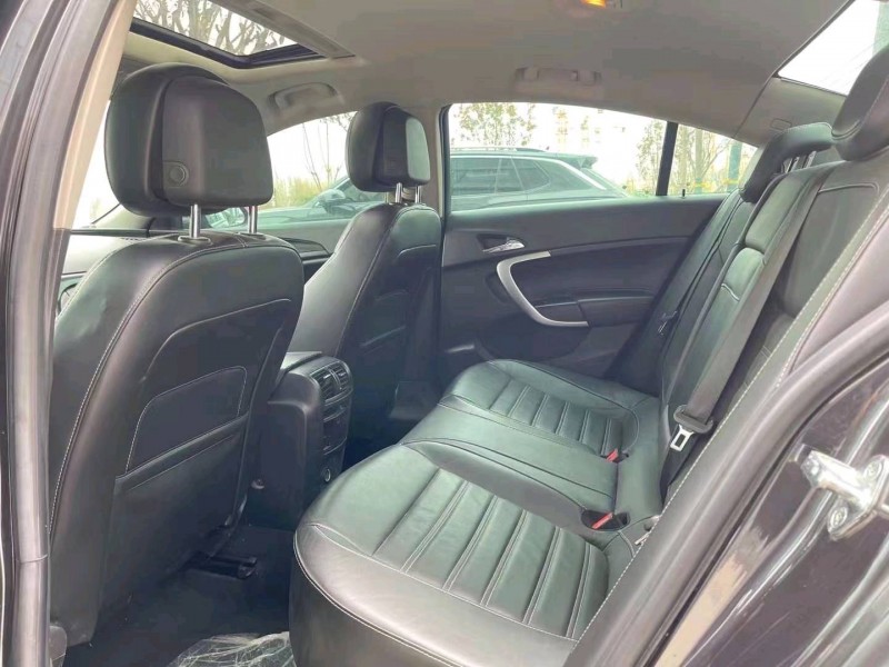 枣庄14年别克君威5