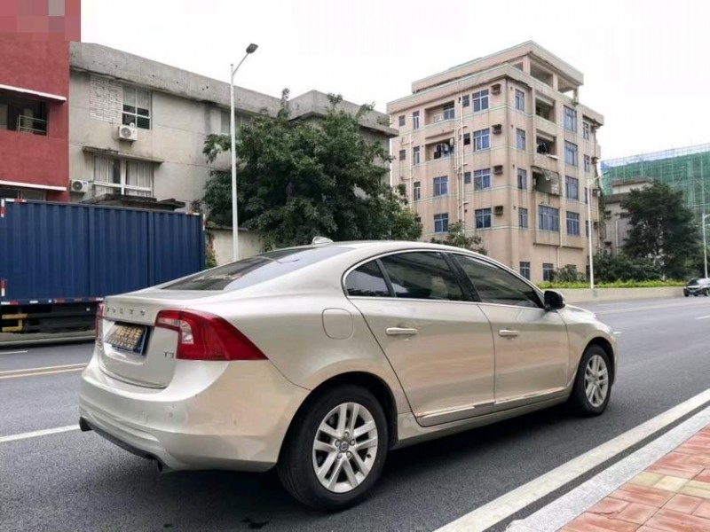 東莞16年沃爾沃S60L7