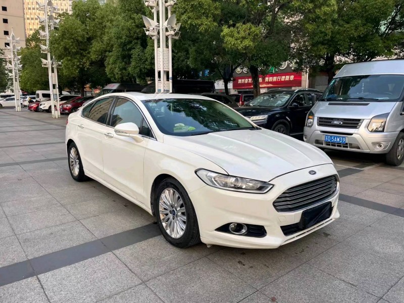 徐州13年福特蒙迪欧8