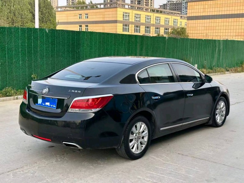 淄博10年别克君越7