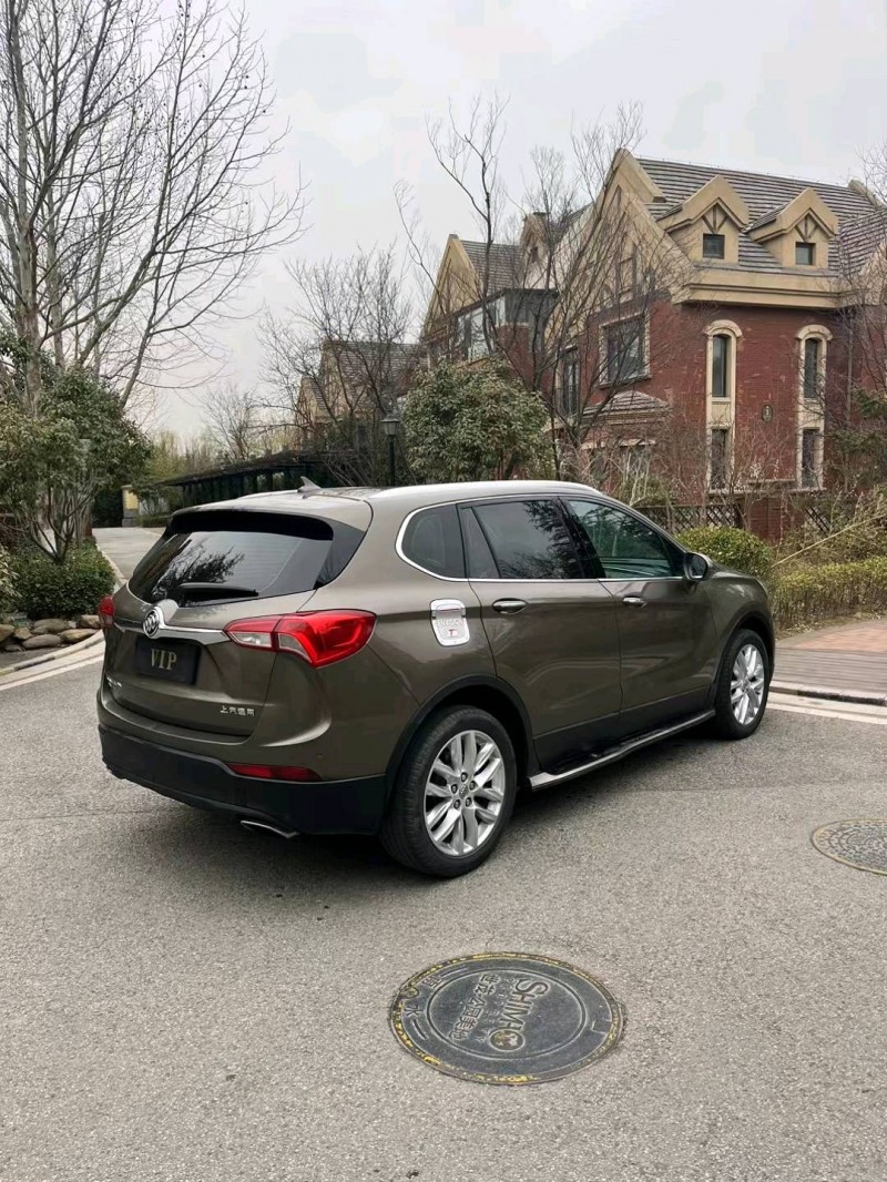 青岛19年别克昂科威6