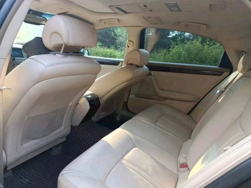 珠海11年别克林荫大道4