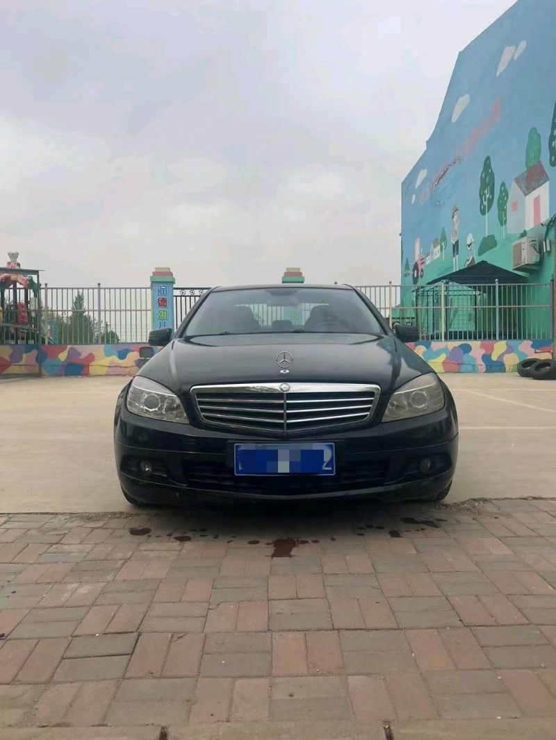 石家庄10年奔驰C1