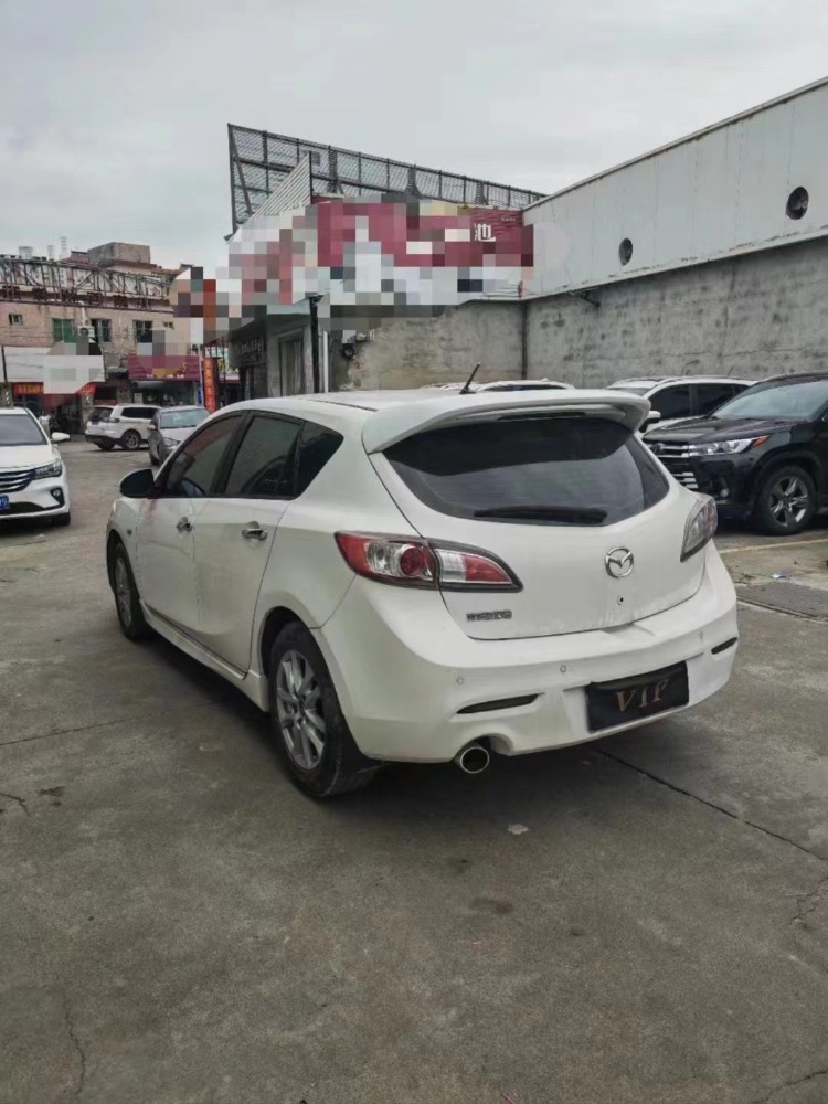 珠海13年马自达3星骋4