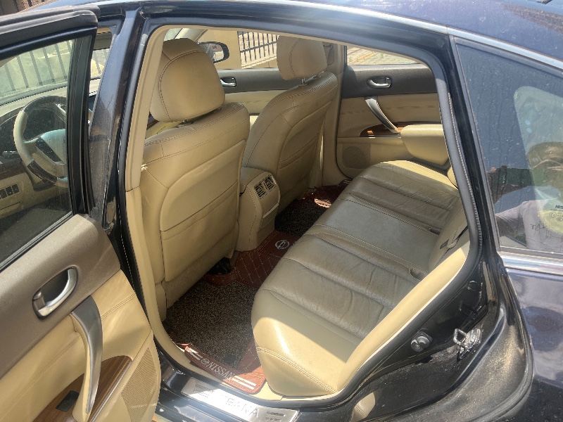 連云港13年日產天籟6