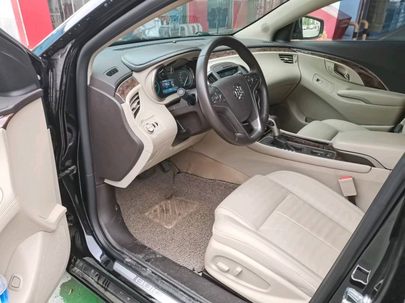 保定14年别克君越4