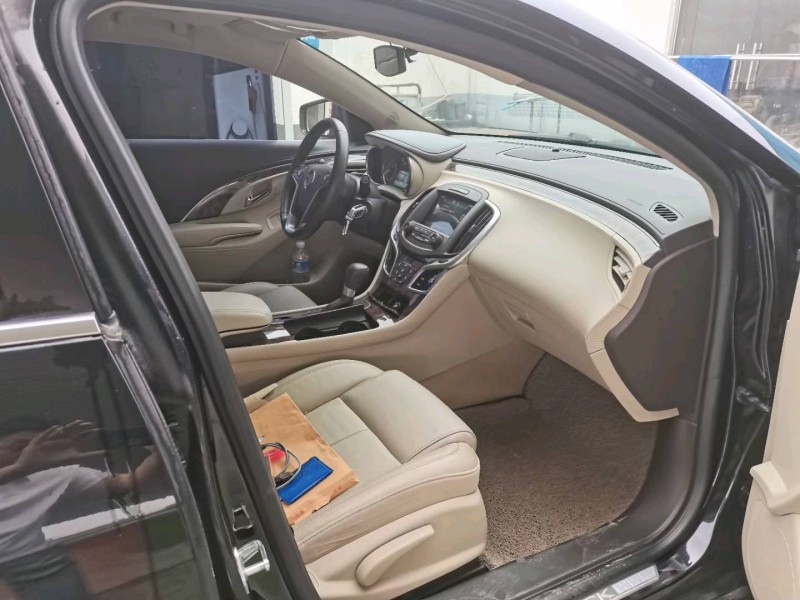 保定14年别克君越5