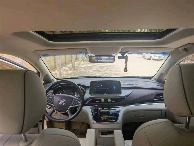 保定20年别克GL88