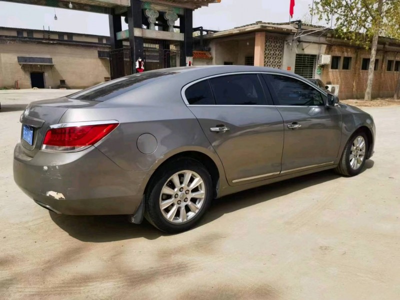 保定11年别克君越4