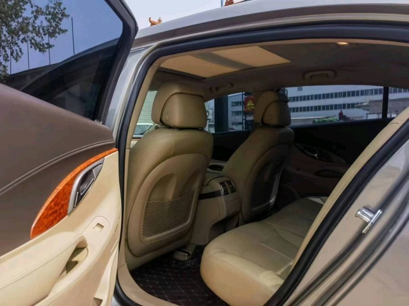 保定11年别克君越7