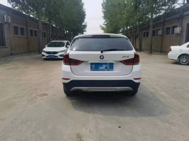 保定14年宝马X19