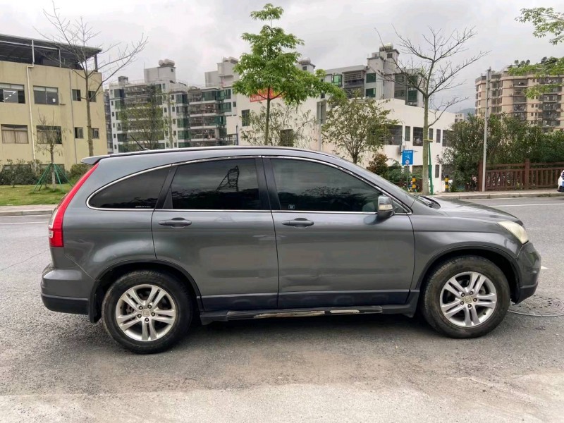 广州11年本田CRV4