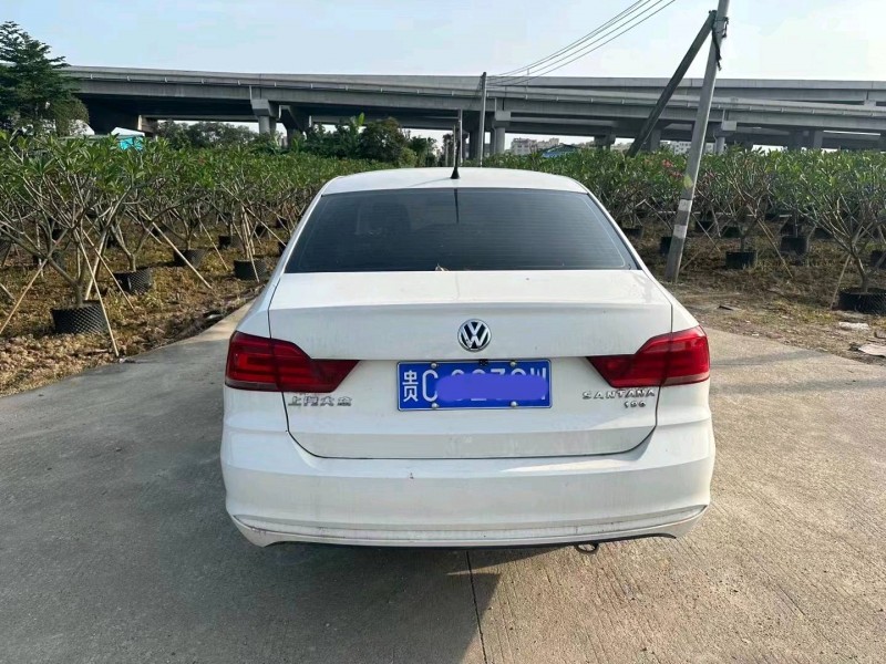 韶關17年大眾桑塔納5