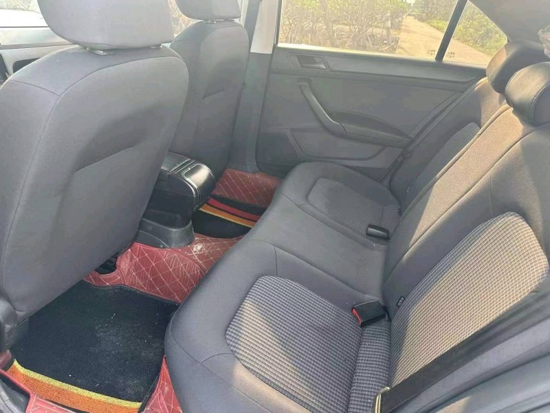 韶關17年大眾桑塔納8