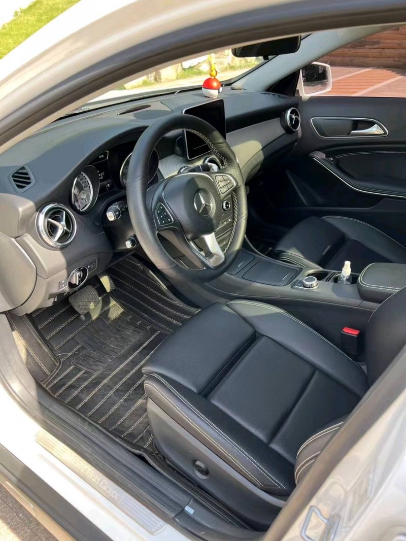 邢台17年奔驰GLA4