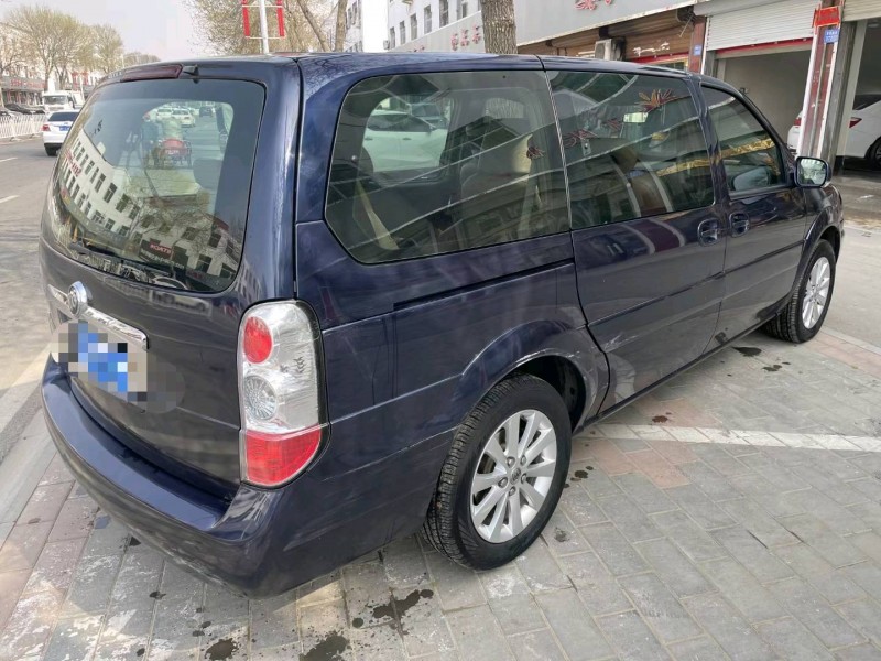 保定14年别克GL88