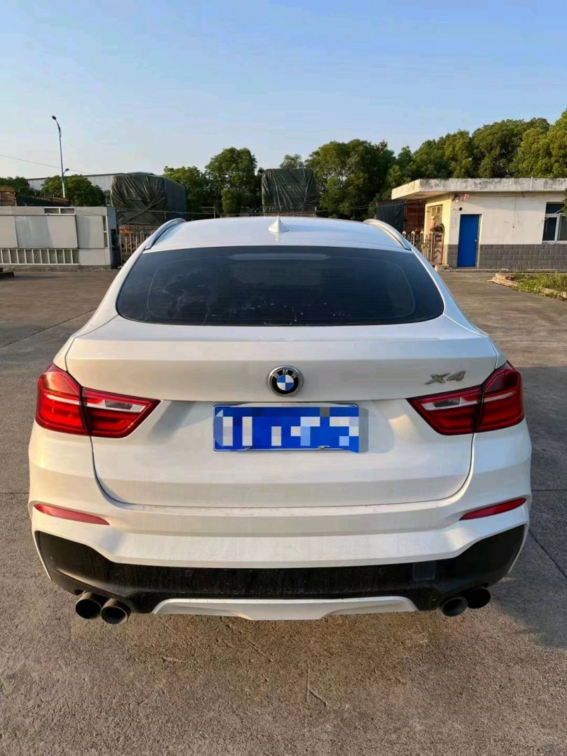 宜昌16年宝马X44