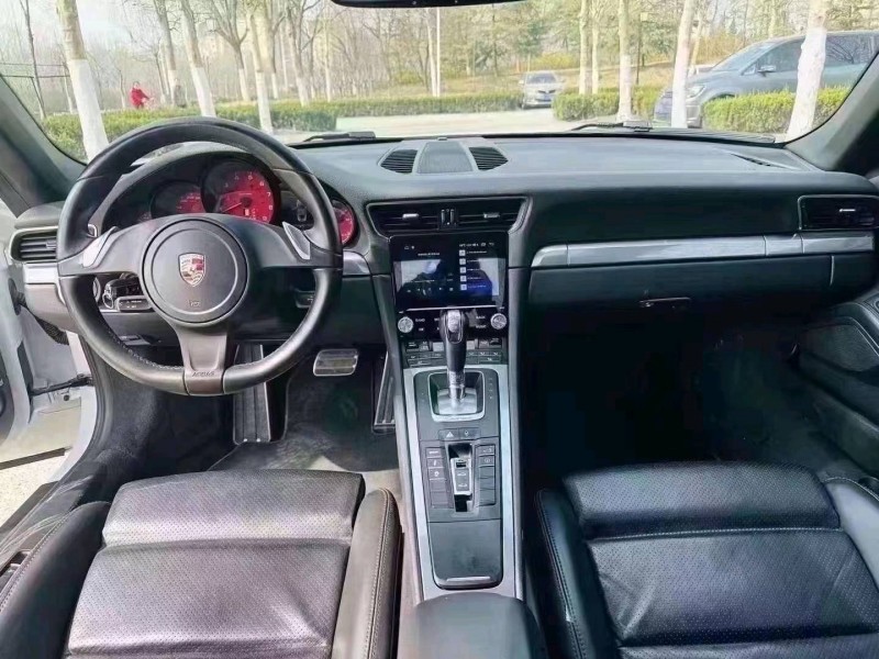 聊城14年保时捷9116