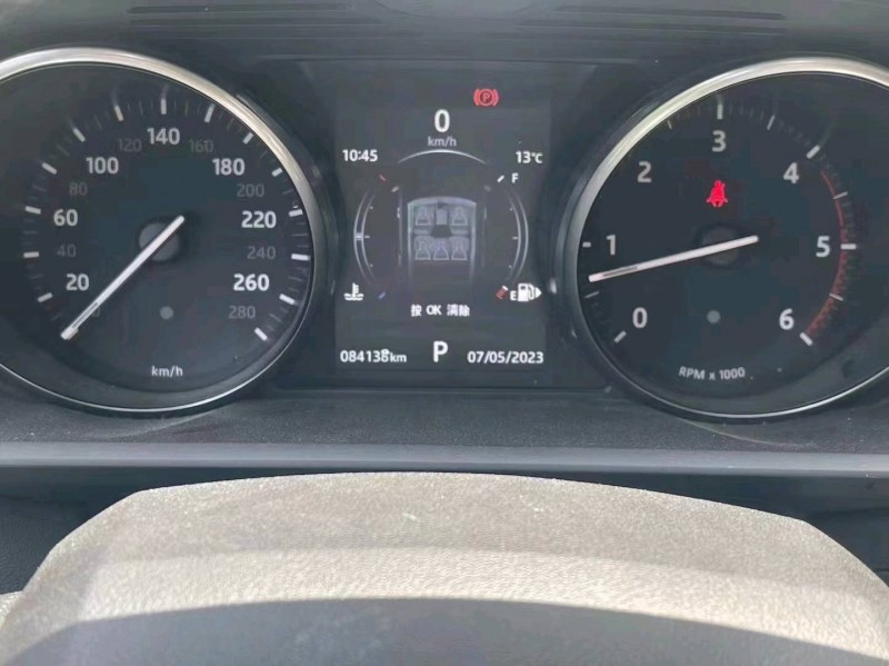 淄博17年路虎揽胜9