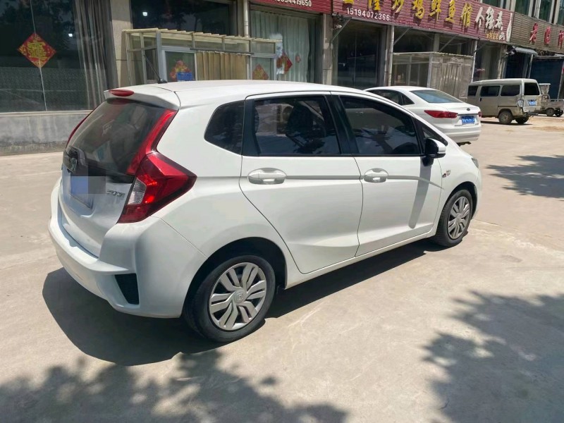 济南17年本田飞度2