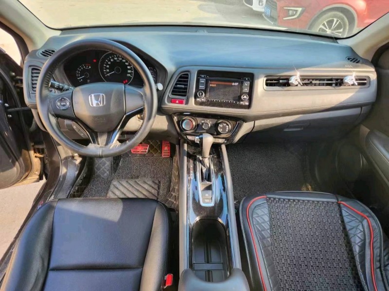 济南16年本田缤智5