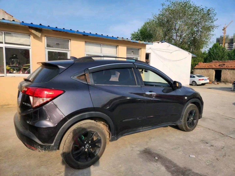 济南16年本田缤智4