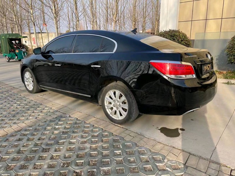 青岛13年别克君越7