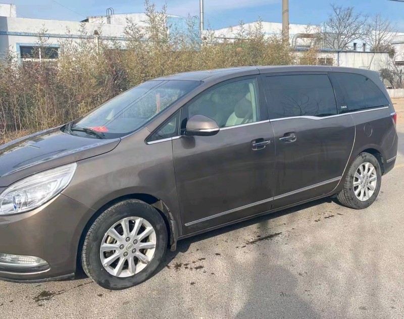 枣庄16年别克GL83