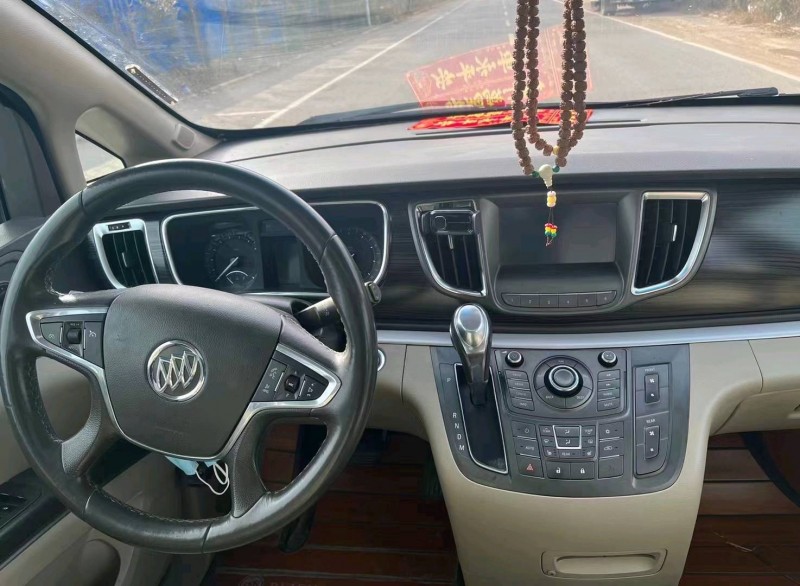 枣庄16年别克GL87