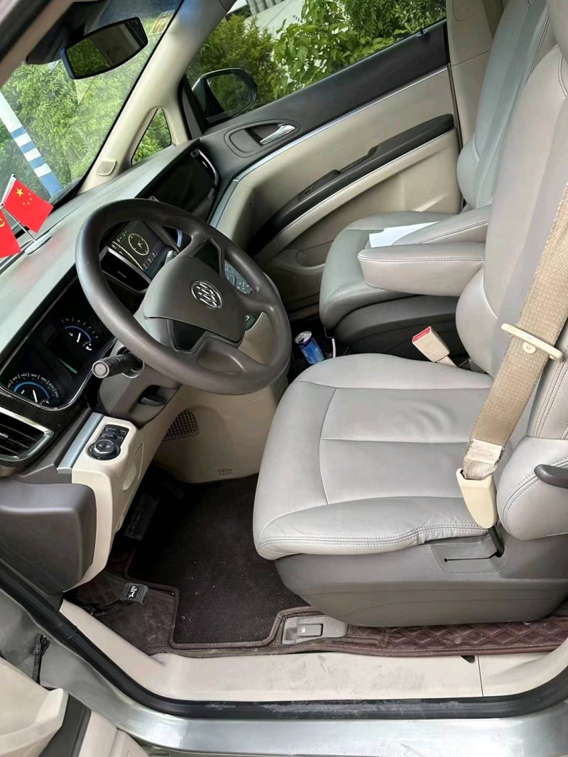 淄博11年别克GL88