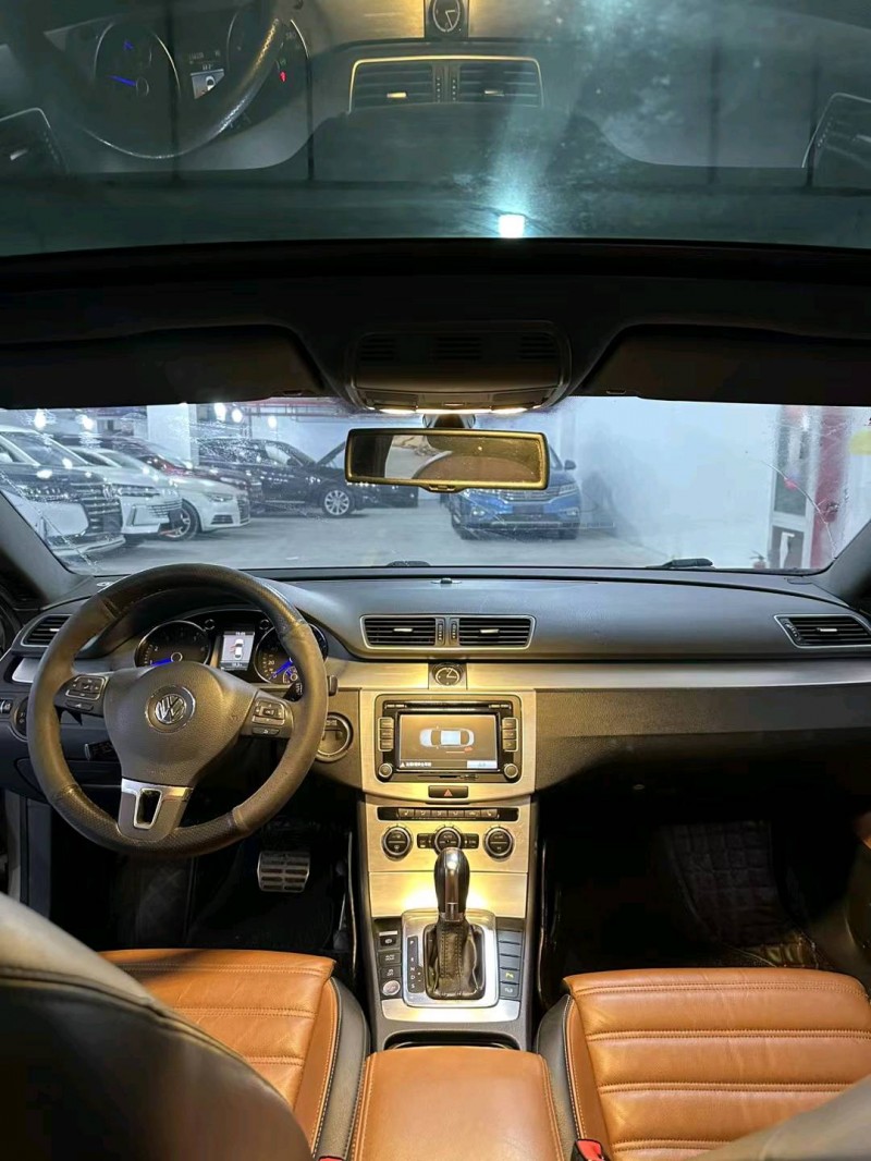 徐州14年路虎揽胜运动8