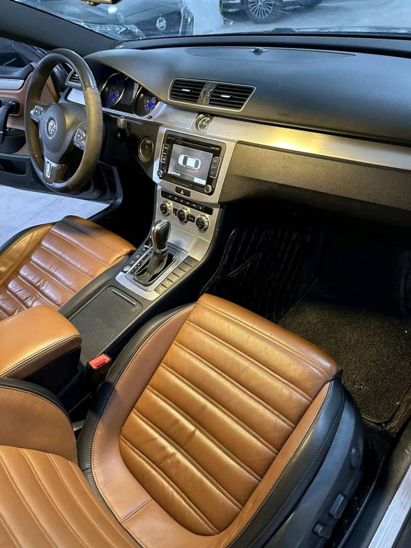 徐州14年路虎揽胜运动9