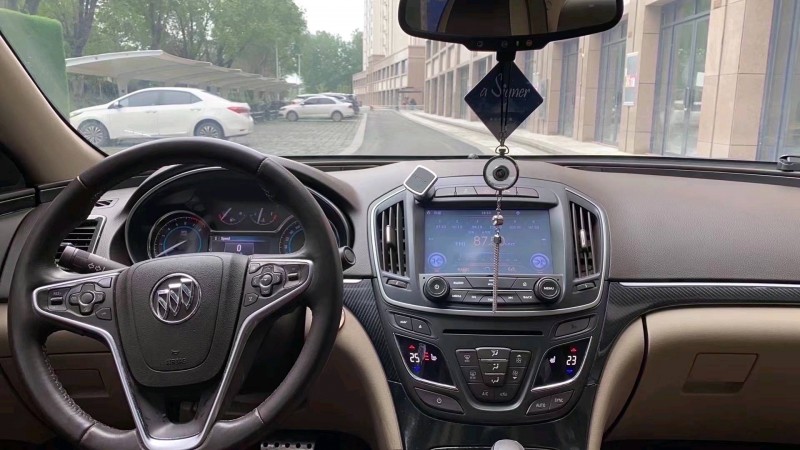 淄博15年别克君威9