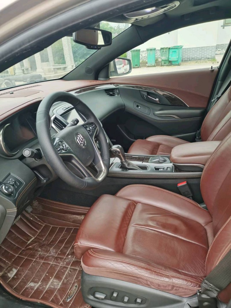 徐州14年别克君越4