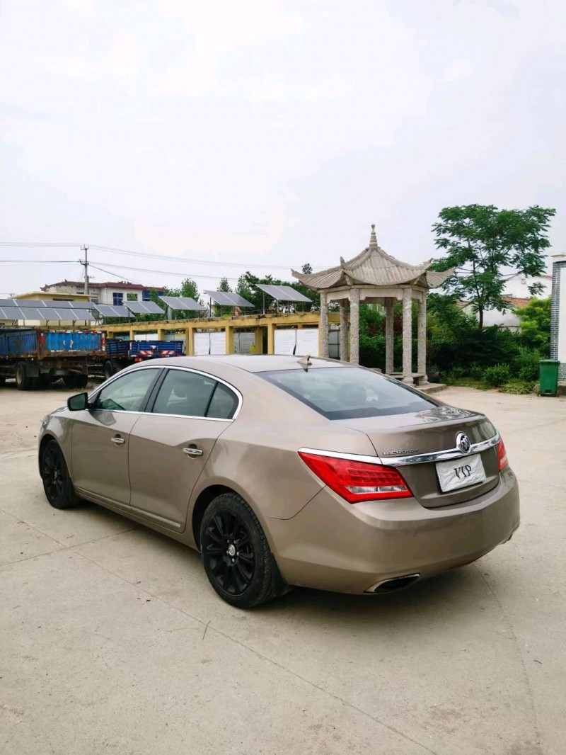 徐州14年别克君越7