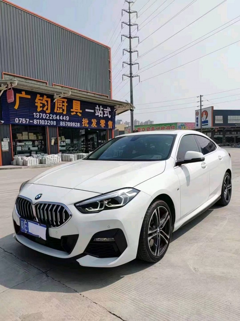 珠海21年宝马2系3
