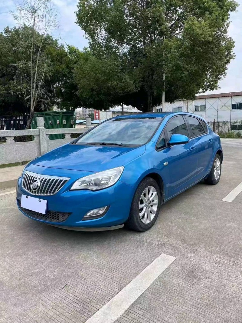 珠海14年别克英朗2