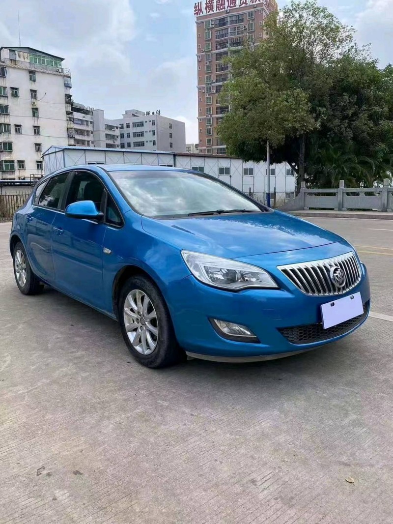 珠海14年别克英朗3