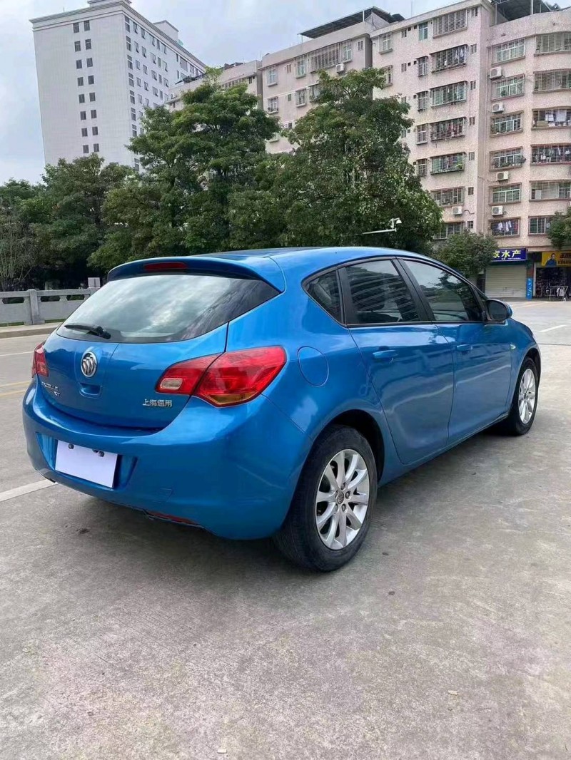 珠海14年别克英朗7