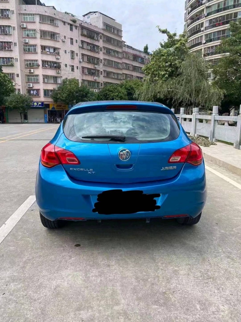 珠海14年别克英朗9