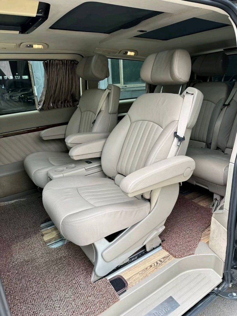 沈阳13年奔驰唯雅诺8